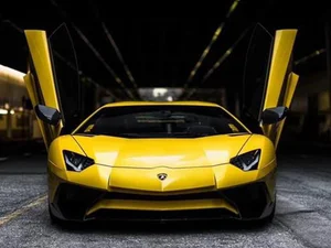 LamborghiniParking3